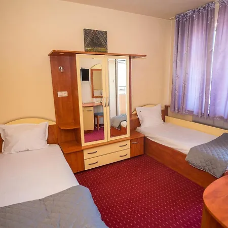 Hotel Nikemi 2*