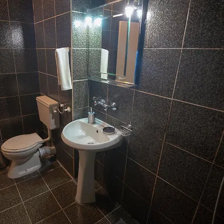 Hotel Nikemi 2*